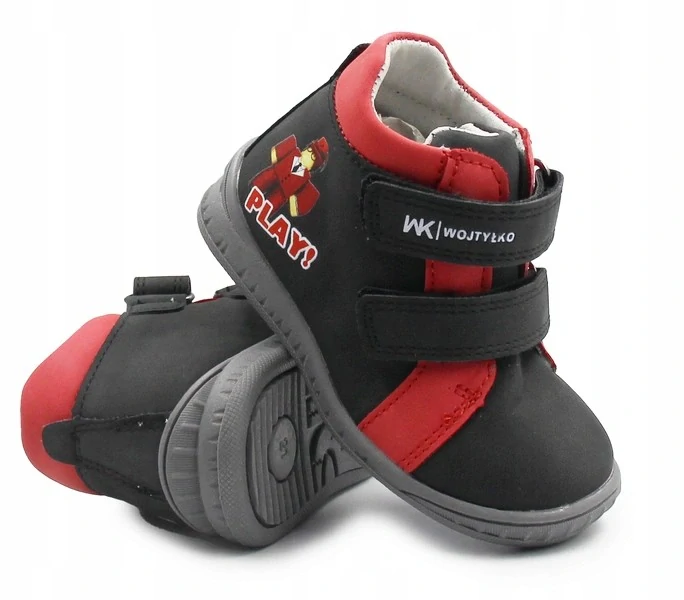 Prechodné chlapčenské topánky